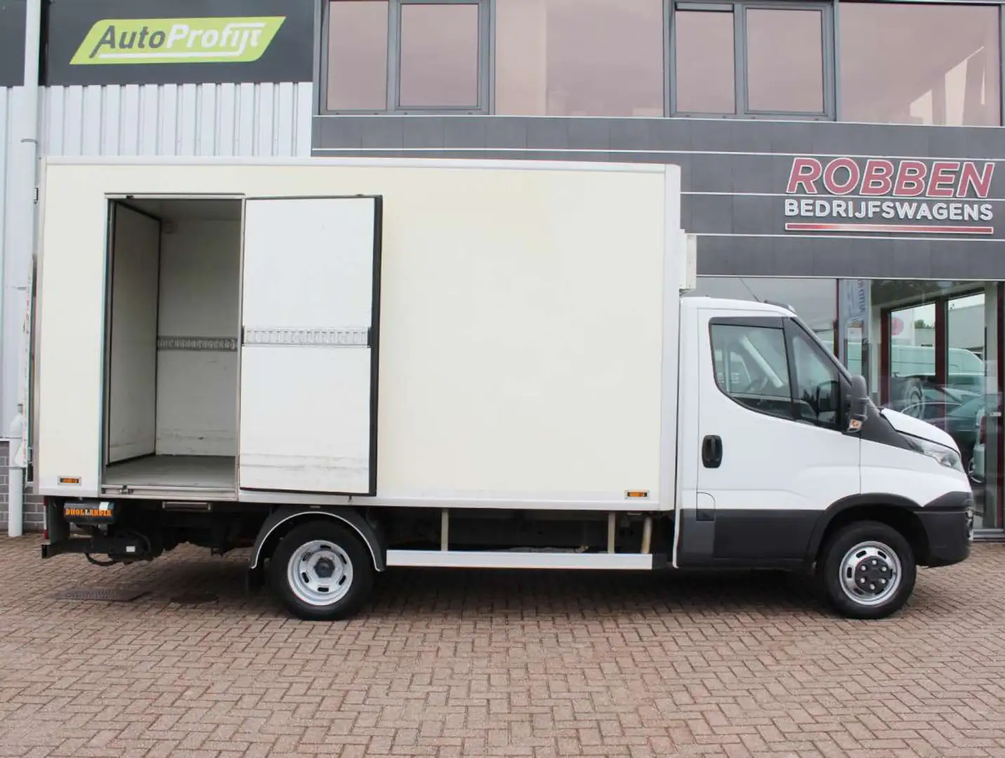 Iveco Daily 35C16 2.3 375 Bakwagen Aut. Koelwagen Vrieswagen D Wit - 2