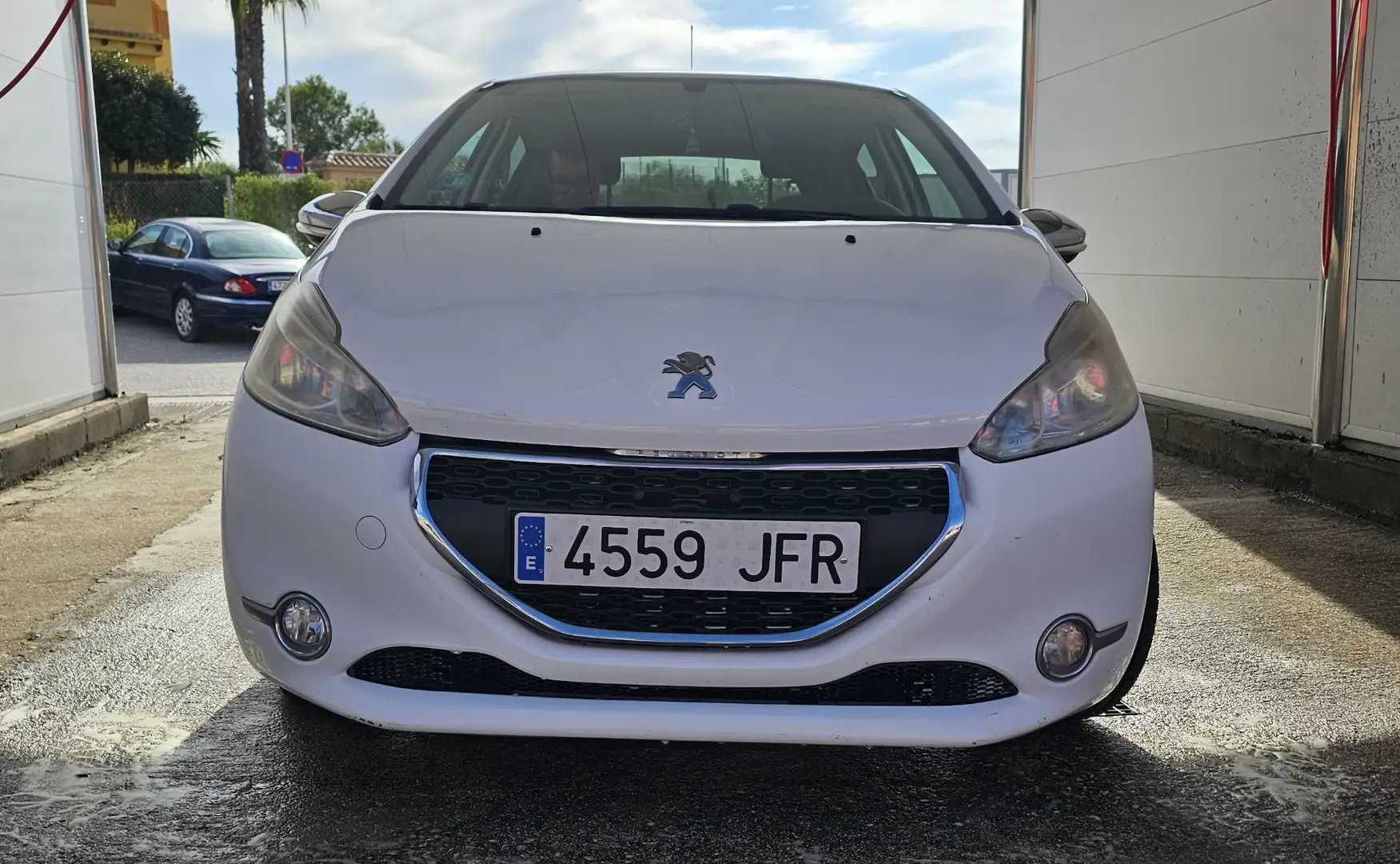 Peugeot 208 1.2 PureTech 82ch BVM5 Style - 2