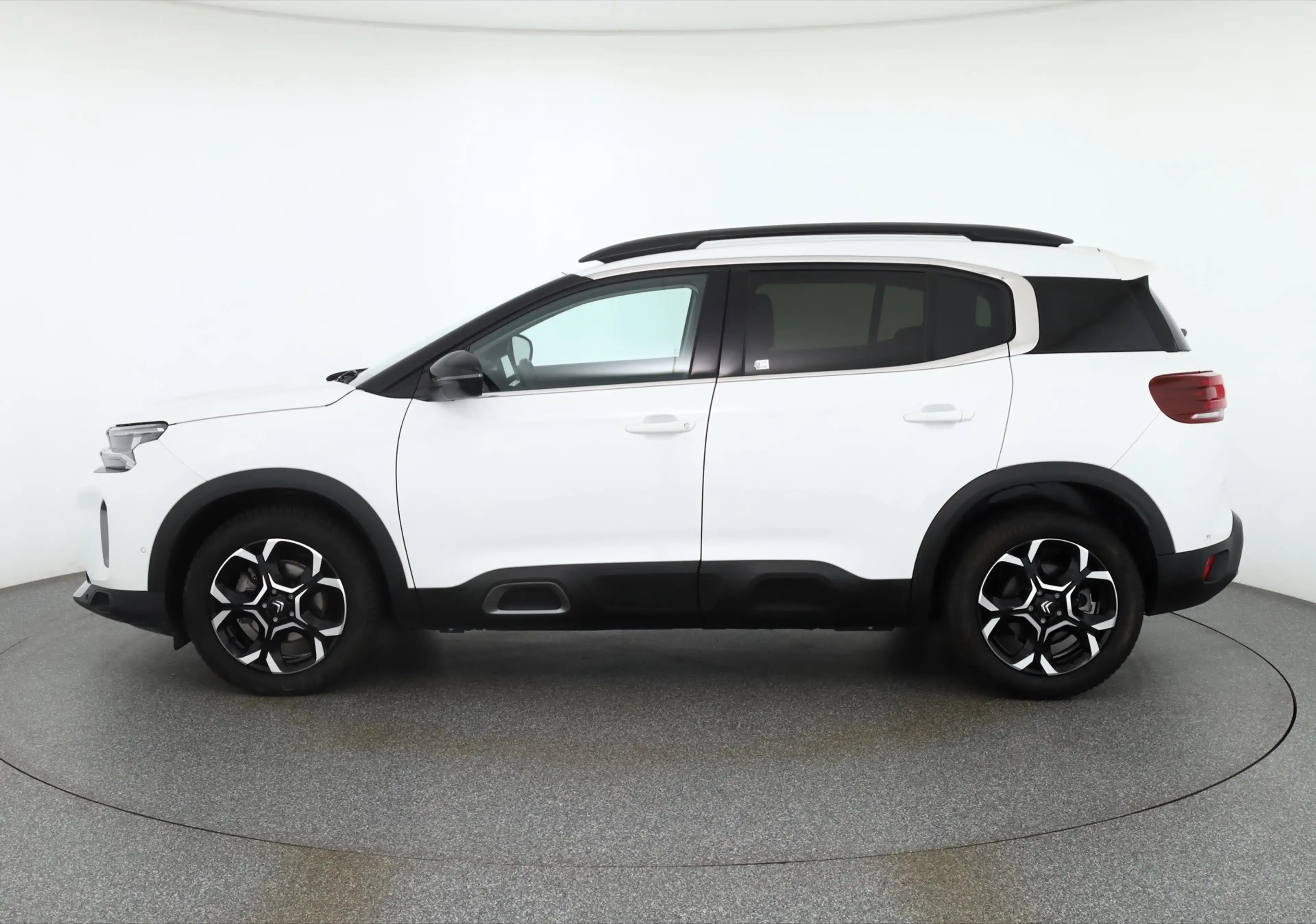 Citroen C5 Aircross 1.2 e-THP Aut. Shine LED Navi Leder — photo 2