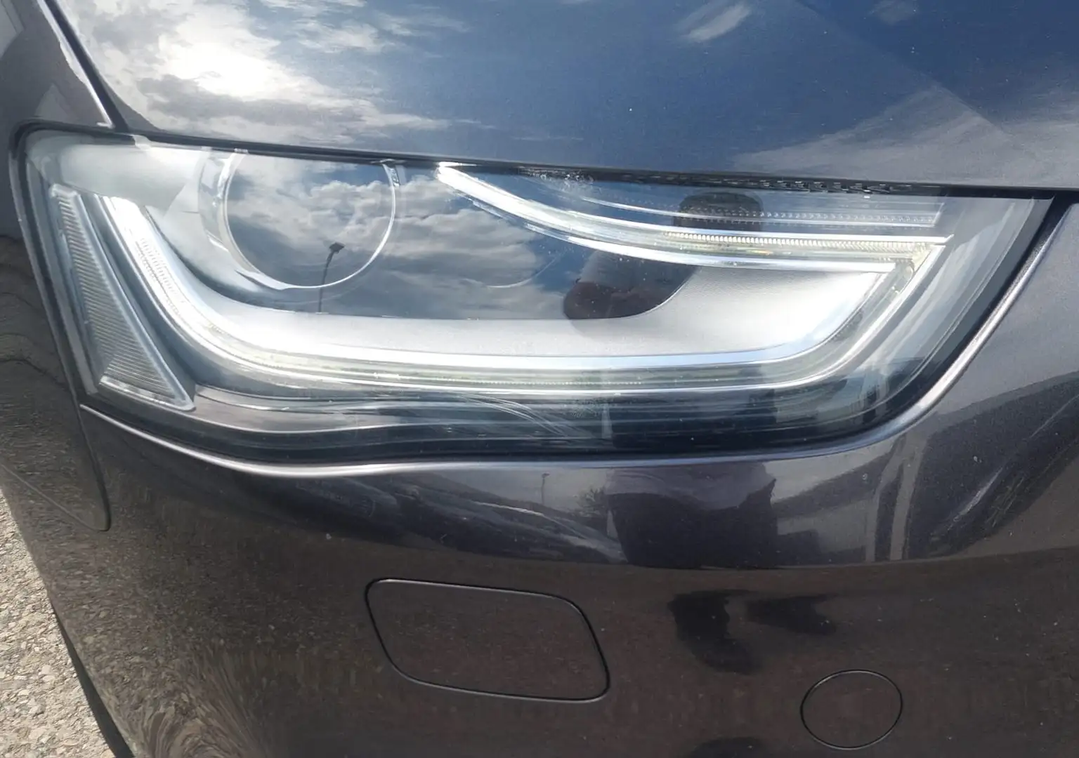 Audi A4 A4 Avant 2.0 TDI DPF quattro Attraction Grau - 2
