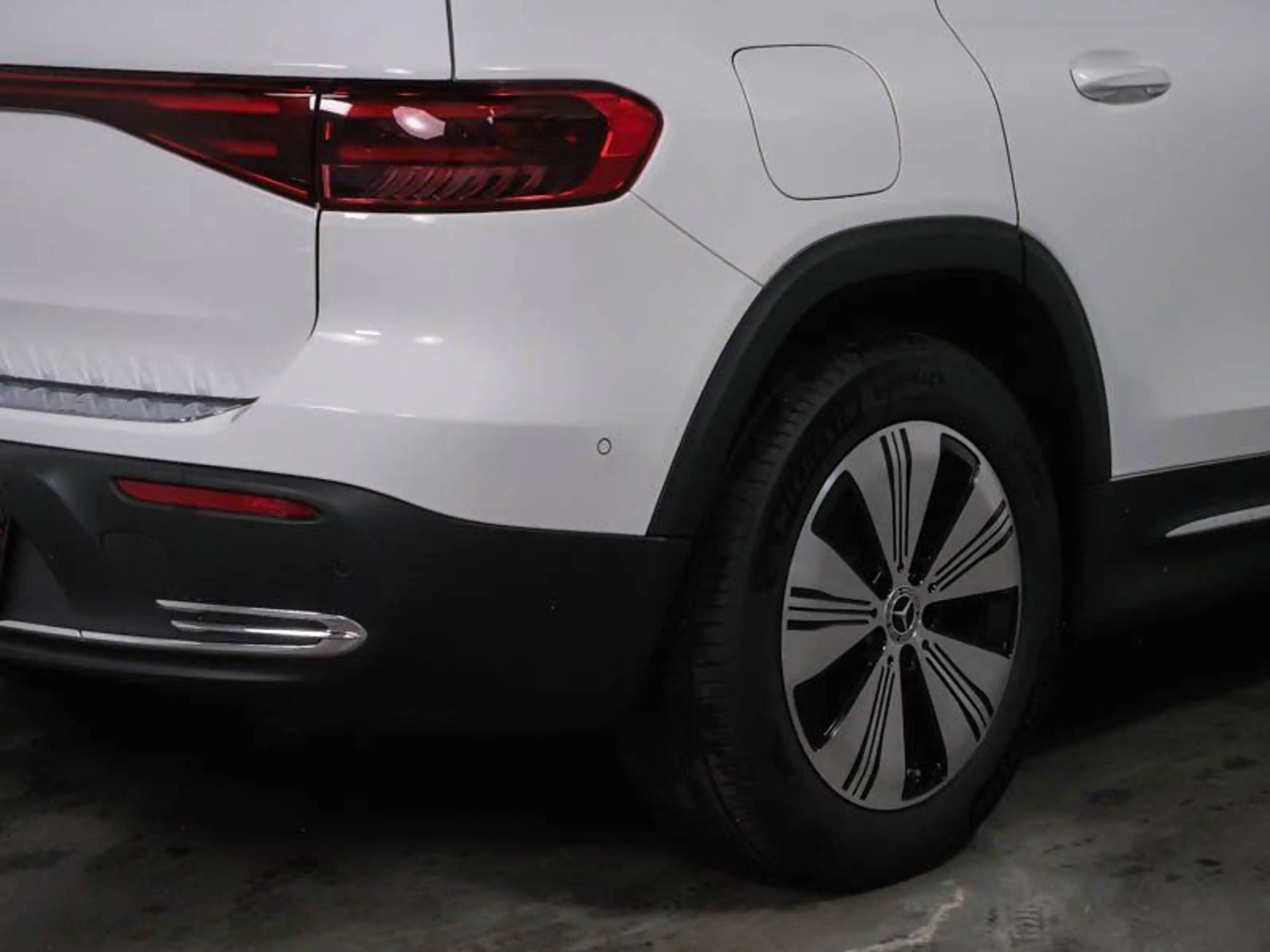 Mercedes-Benz EQB 250 PROGR-ADVANCED MEMORY FAP KAMERA WINTER — photo 4