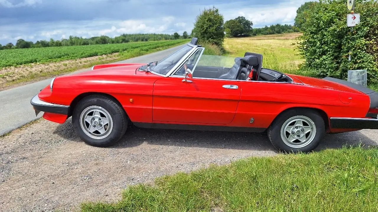 Alfa Romeo Spider 2.0, foto 3