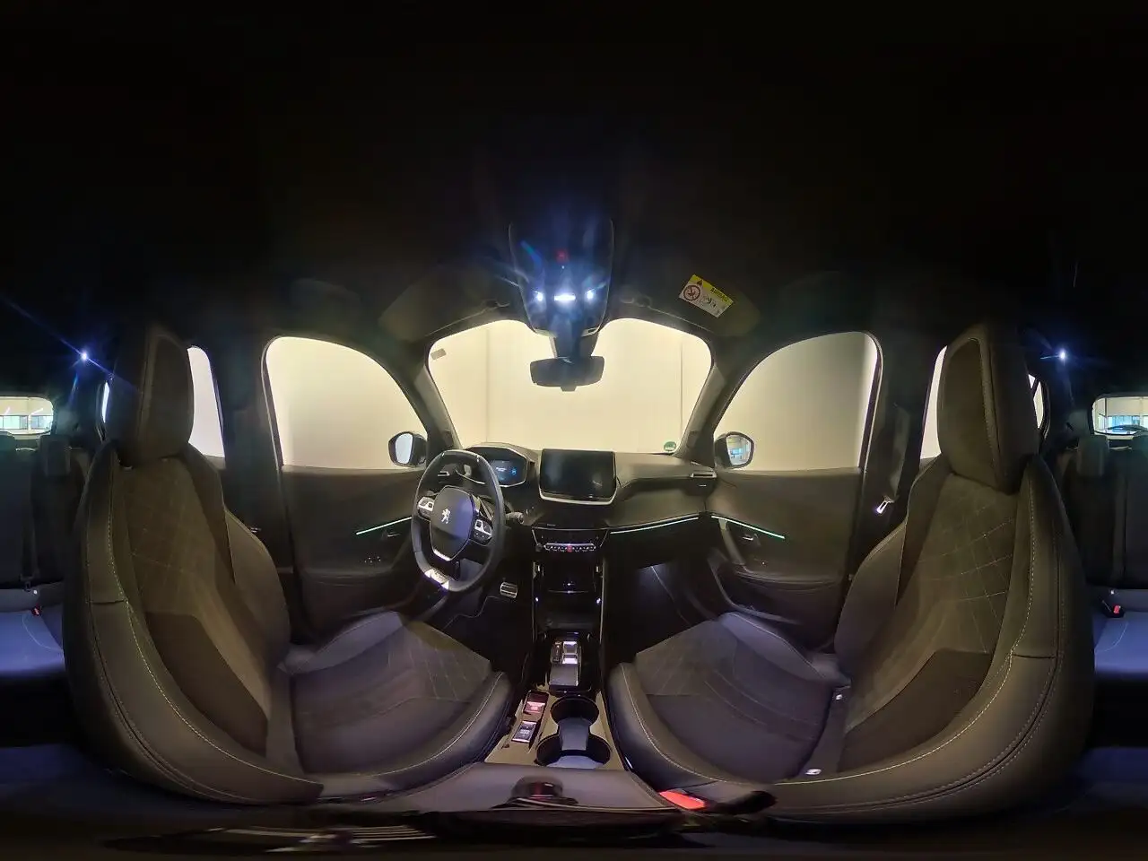 Peugeot 2008 Elektromotor (e-)GT LED*LEDER*NAVI*RFK*TEMP*PDC, миниатюра 10