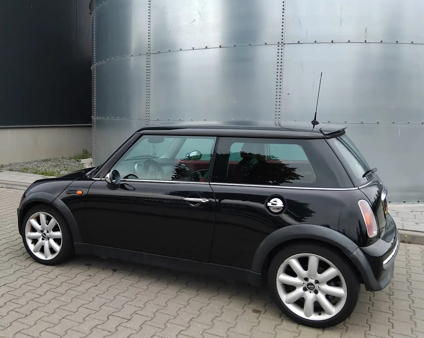 MINI Cooper Cooper 1.6 Chili Zwart - 1