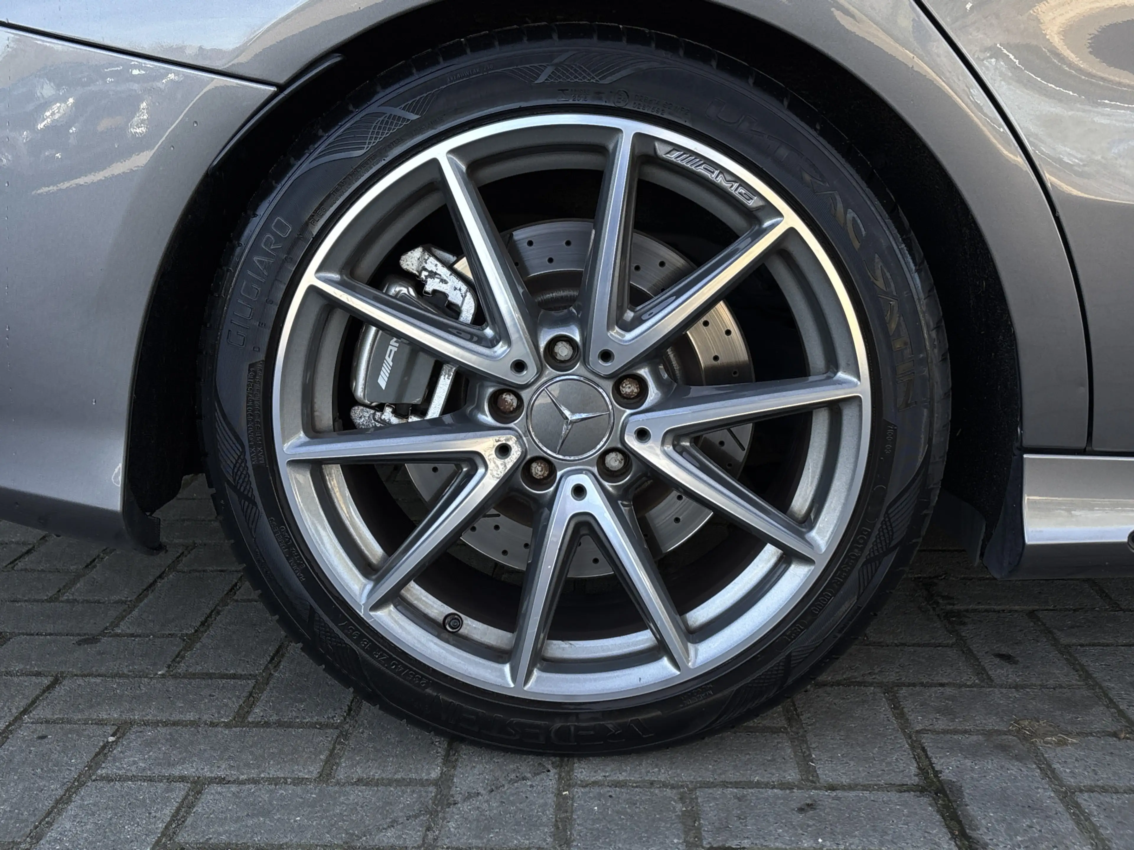 Mercedes-Benz CLA 45 AMG Shooting Brake 4MATIC - Schuif/Kanteldak - Apple C — photo 11
