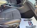 Mercedes-Benz CLA 200 Shooting Brake 200CDI 7G-DCT Rojo - thumbnail 27