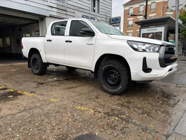 Toyota Hilux IV 4WD 2.4 D-4D 150 DOUBLE CABINE