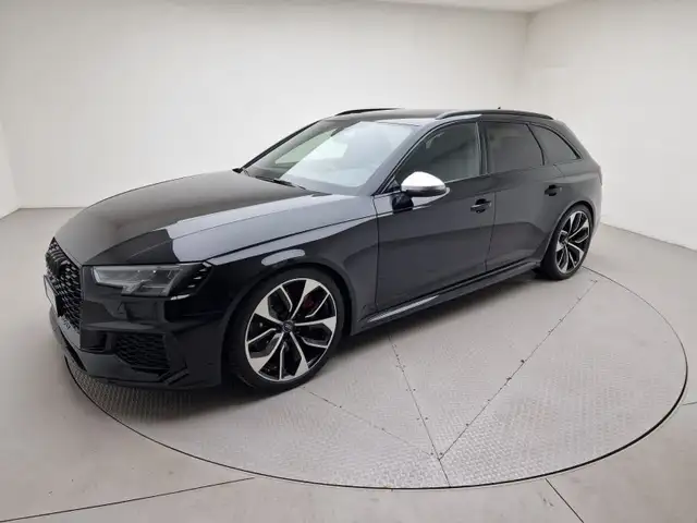 Audi RS4 2.9 TFSI quattro tiptronic