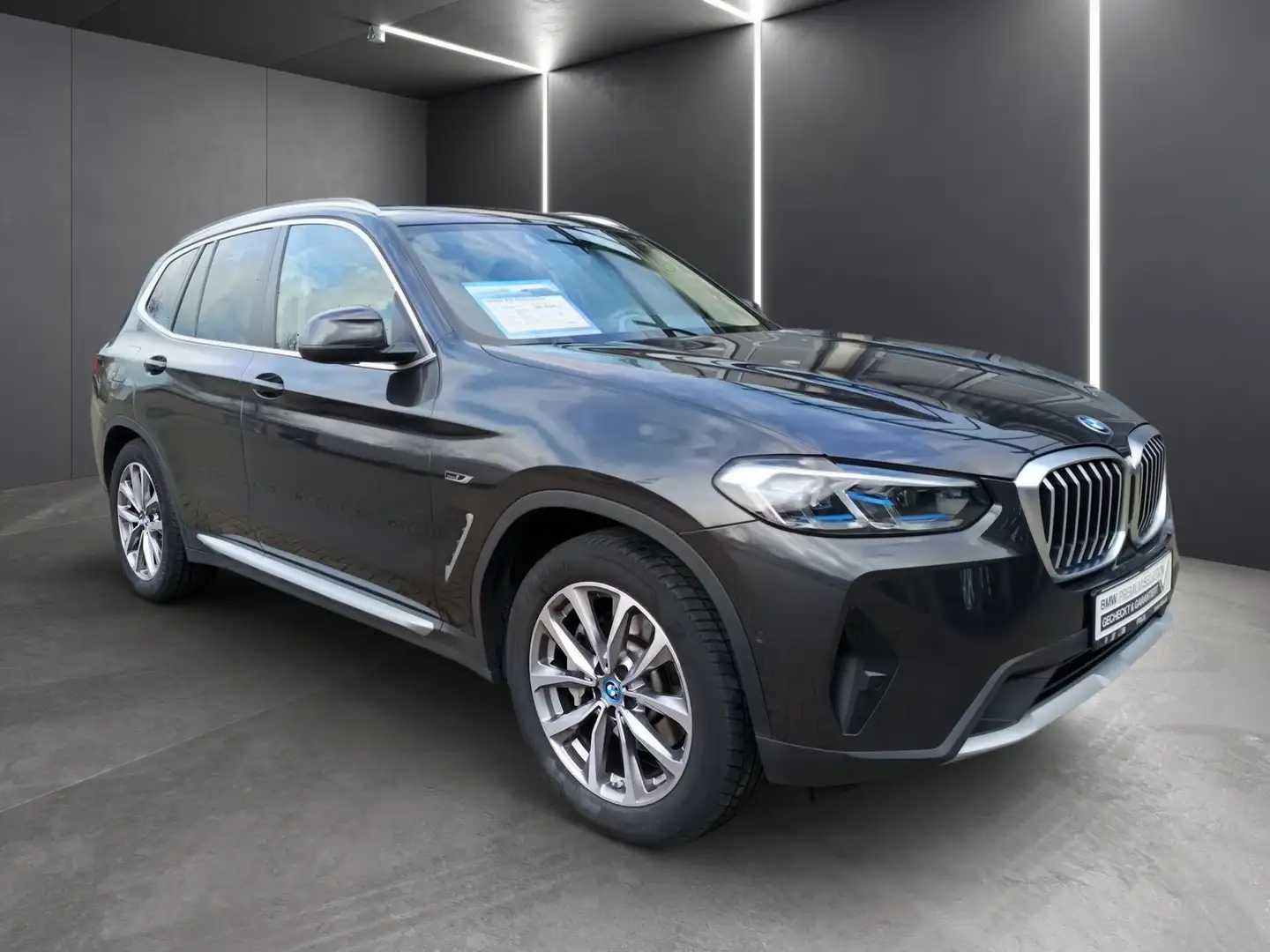 BMW X3 xDrive30e AHK+LIVE COCKPIT PRO+LASERLICHT+DR.ASSIS Grau - 2
