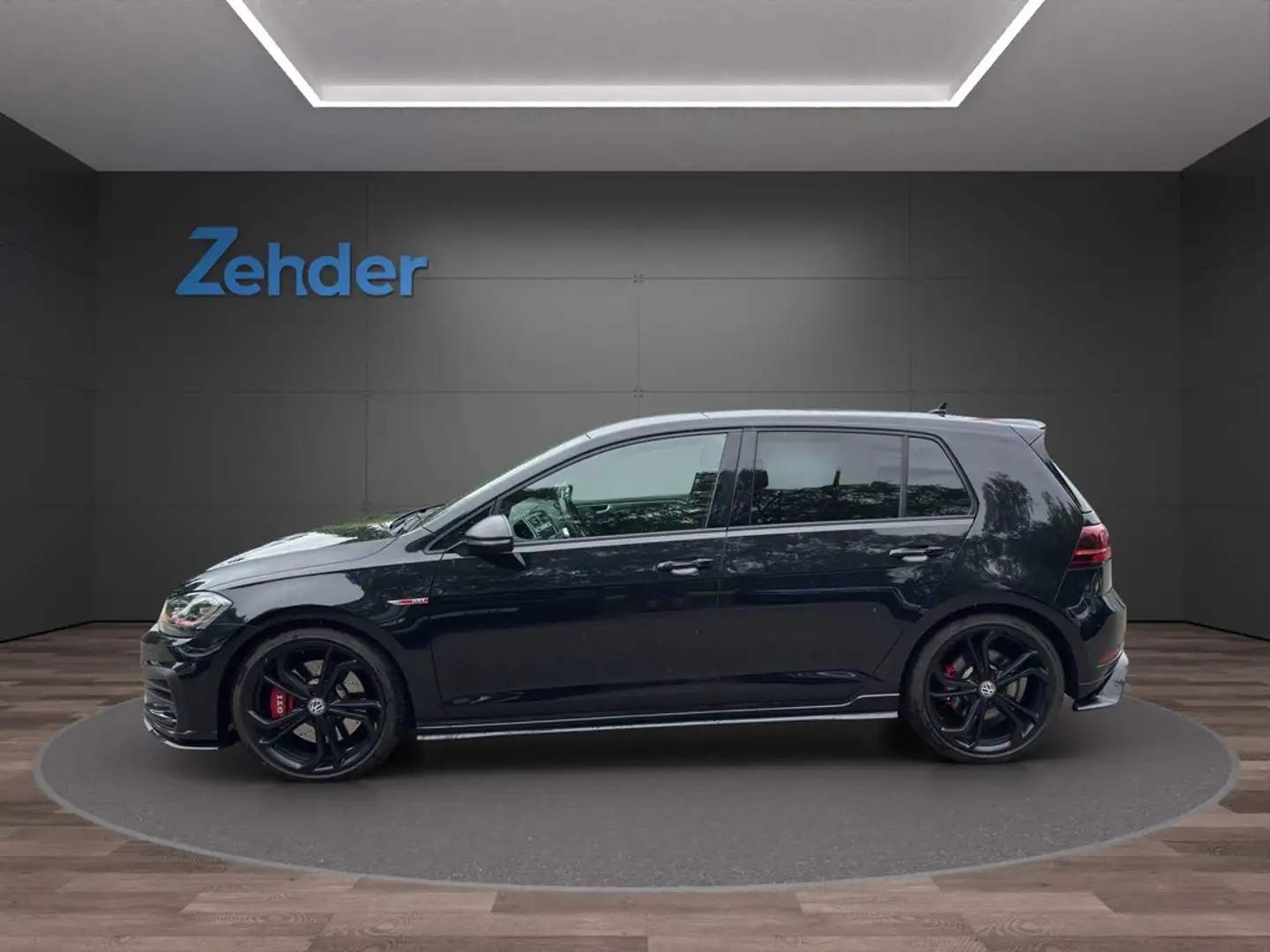 Volkswagen Golf GTI TCR 2.0 TSI TCR ACC, Active Info, Navi Schwarz - 2