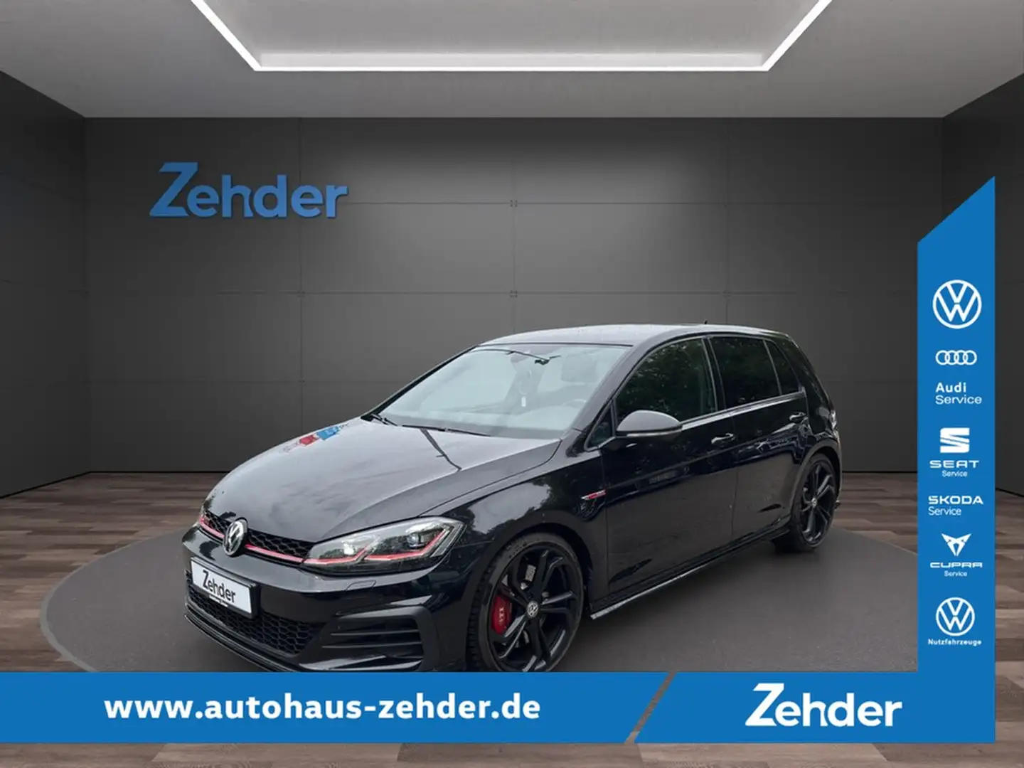 Volkswagen Golf GTI TCR 2.0 TSI TCR ACC, Active Info, Navi Schwarz - 1