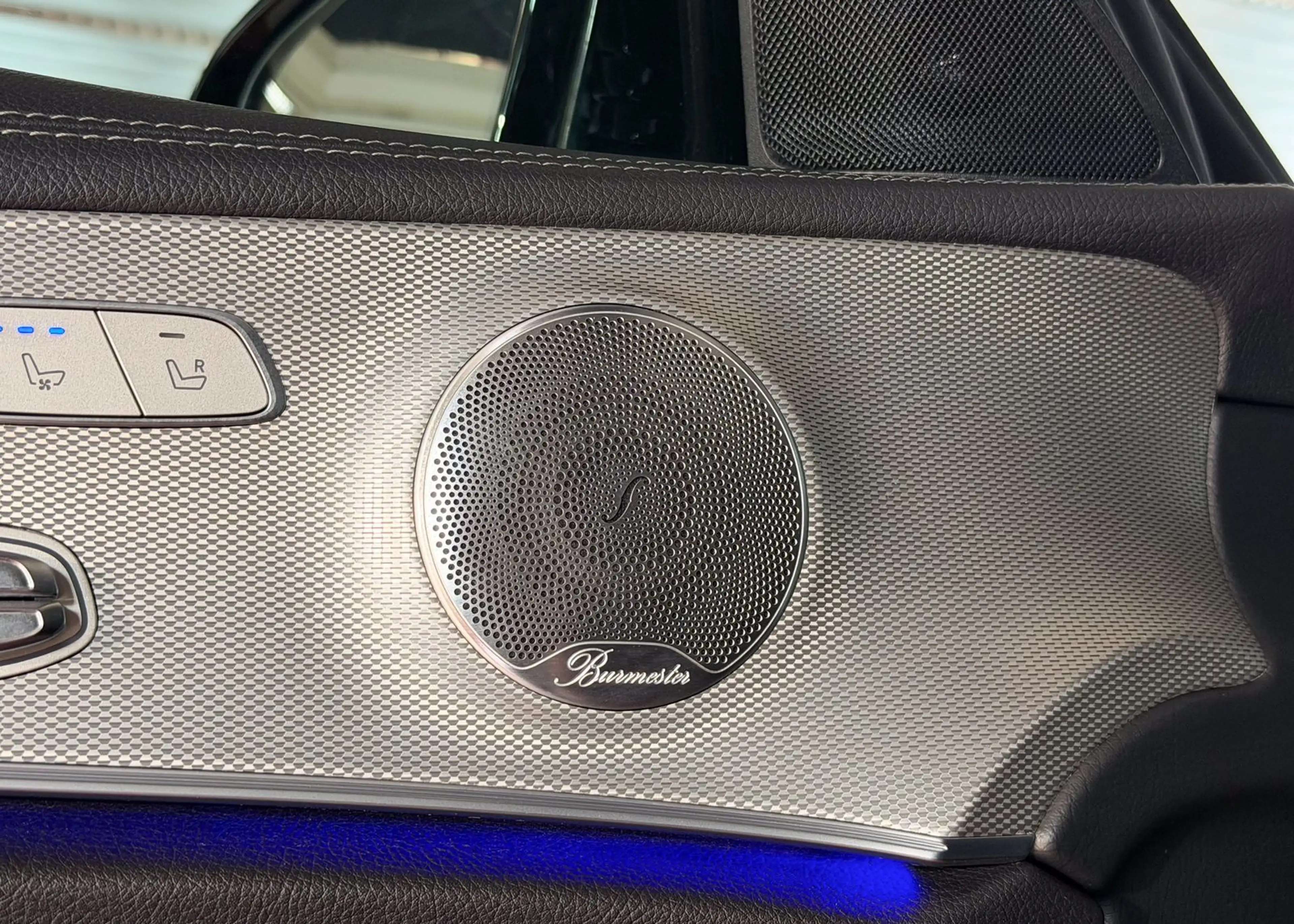 Mercedes-Benz E 43 AMG 4M AHK Distronic Pano Night Burmester — photo 17