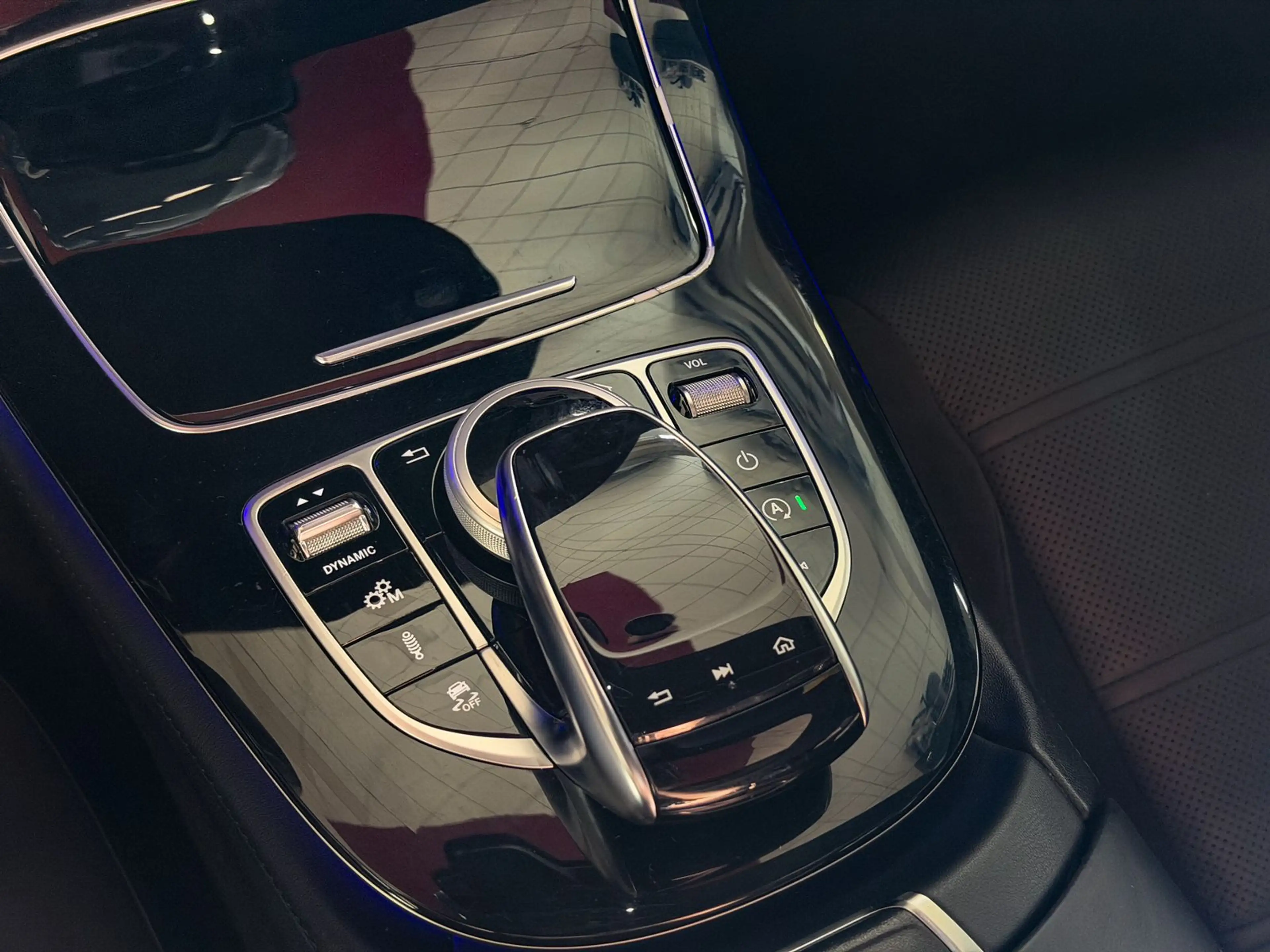 Mercedes-Benz E 43 AMG 4M AHK Distronic Pano Night Burmester — photo 27