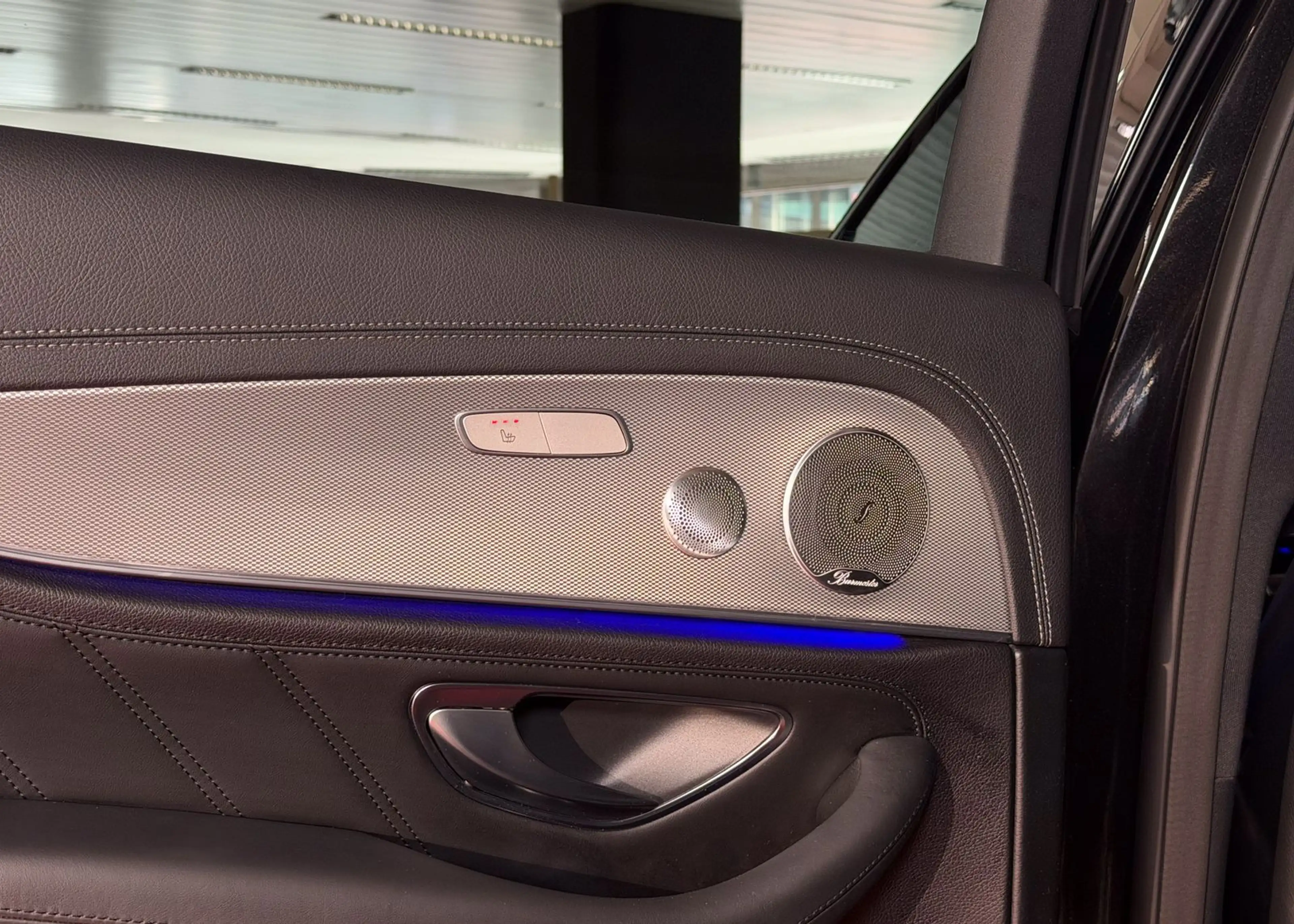Mercedes-Benz E 43 AMG 4M AHK Distronic Pano Night Burmester — photo 32