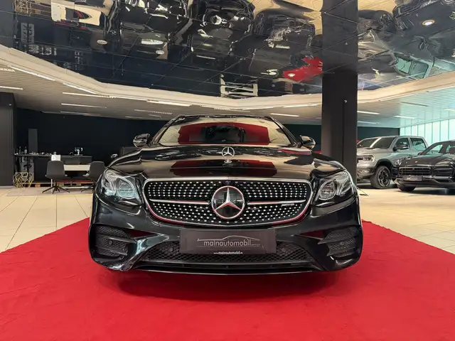 Mercedes-Benz E 43 AMG 4M AHK Distronic Pano Night Burmester