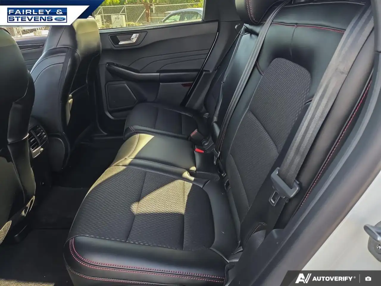 Ford Escape photo Ford Escape