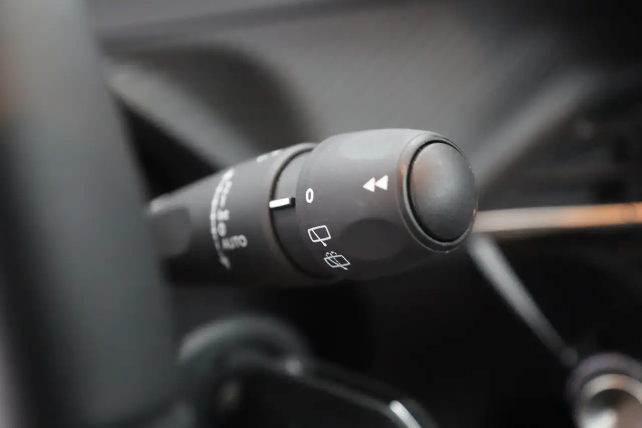 Peugeot 2008 PureTech 130 Aut. LED Tempomat AppleAndroid, миниатюра 19