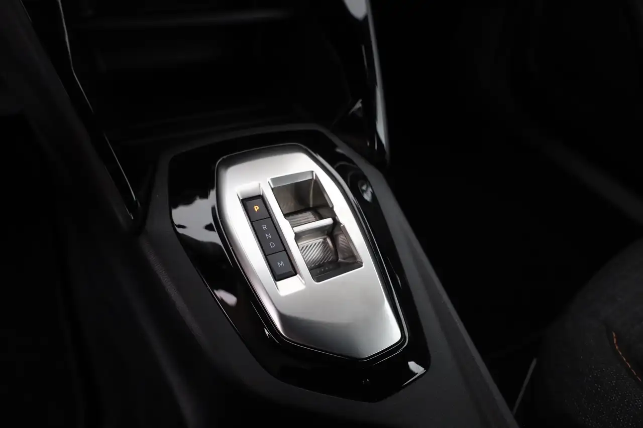 Peugeot 2008 PureTech 130 Aut. LED Tempomat AppleAndroid, миниатюра 13