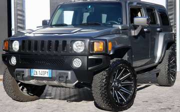 H3 5.3 V8 Luxury auto