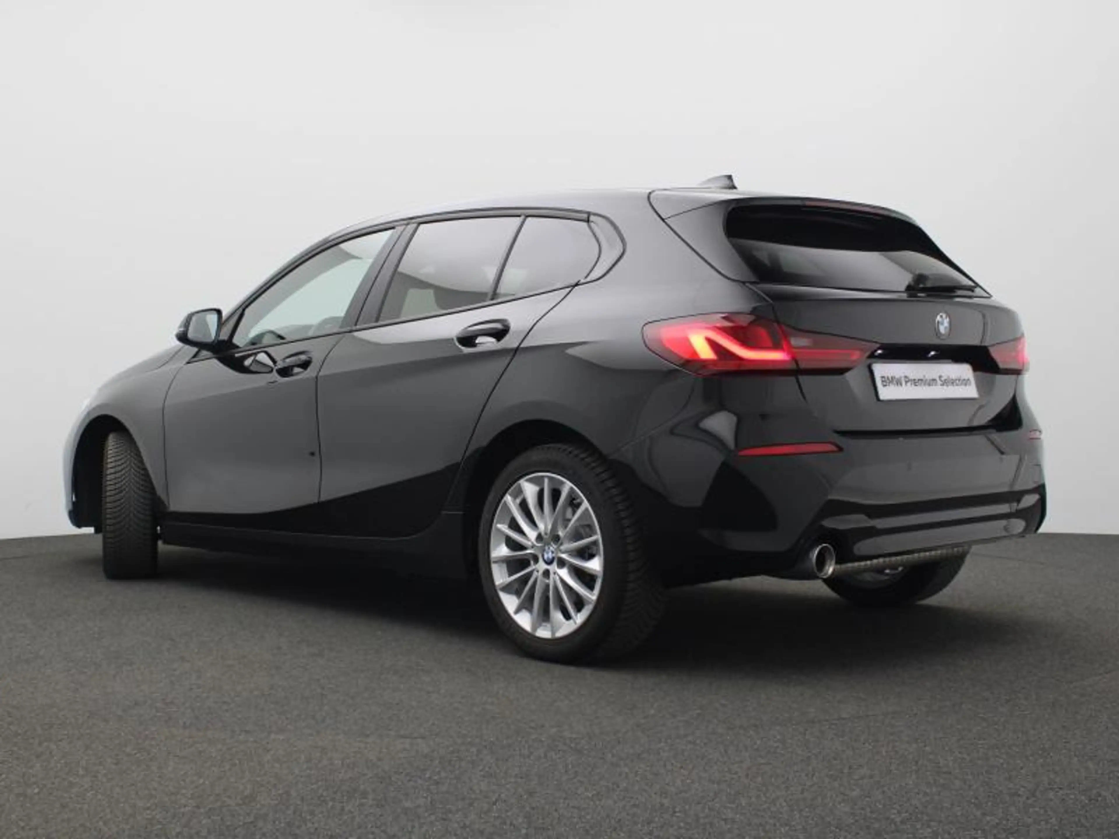 BMW 118 AUTOMAAT - NAVI - LED — photo 5