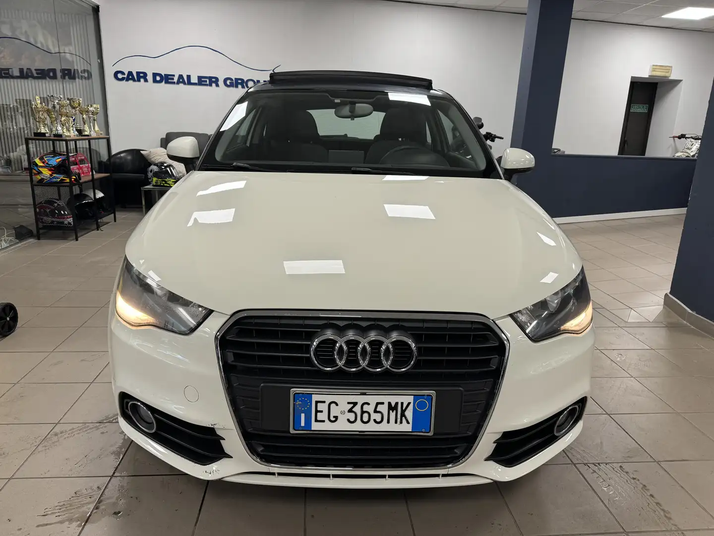 Audi A1 A1 I 2010 3p 1.2 tfsi Attraction Bianco - 2