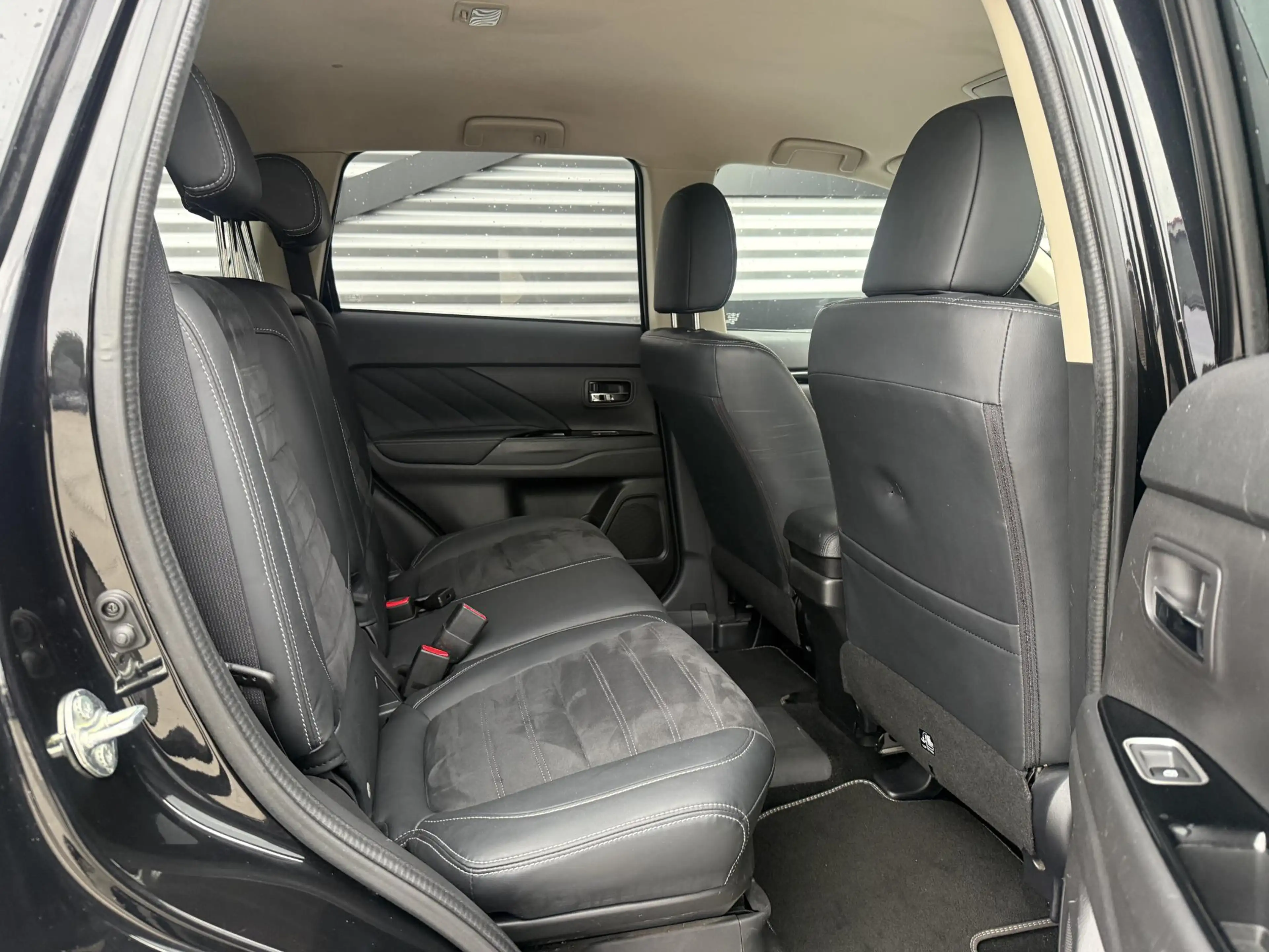 Mitsubishi Outlander 2.0 PHEV Business Edition 1e Eigenaar|Camera|Cruis — photo 8