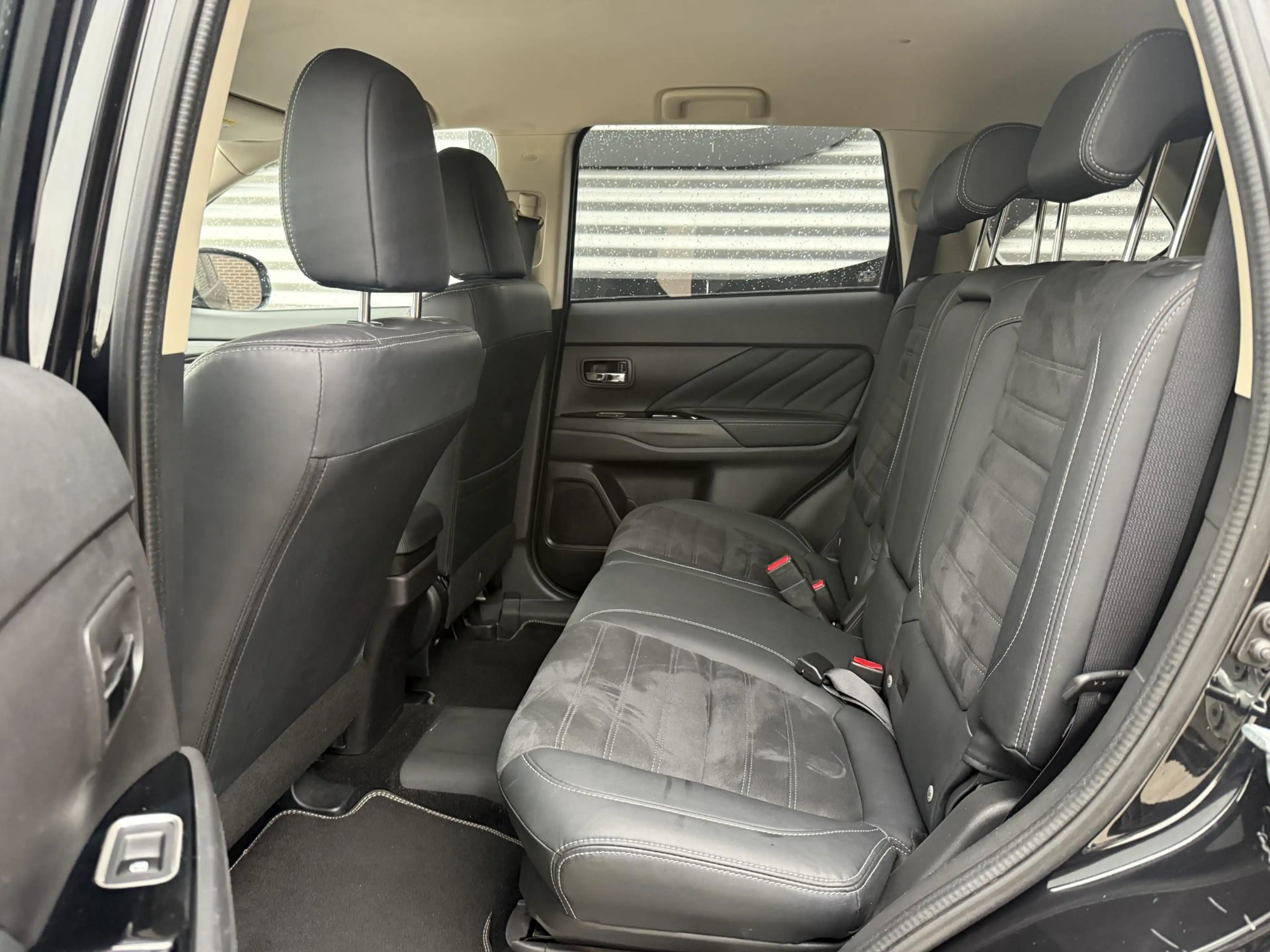 Mitsubishi Outlander 2.0 PHEV Business Edition 1e Eigenaar|Camera|Cruis — photo 10