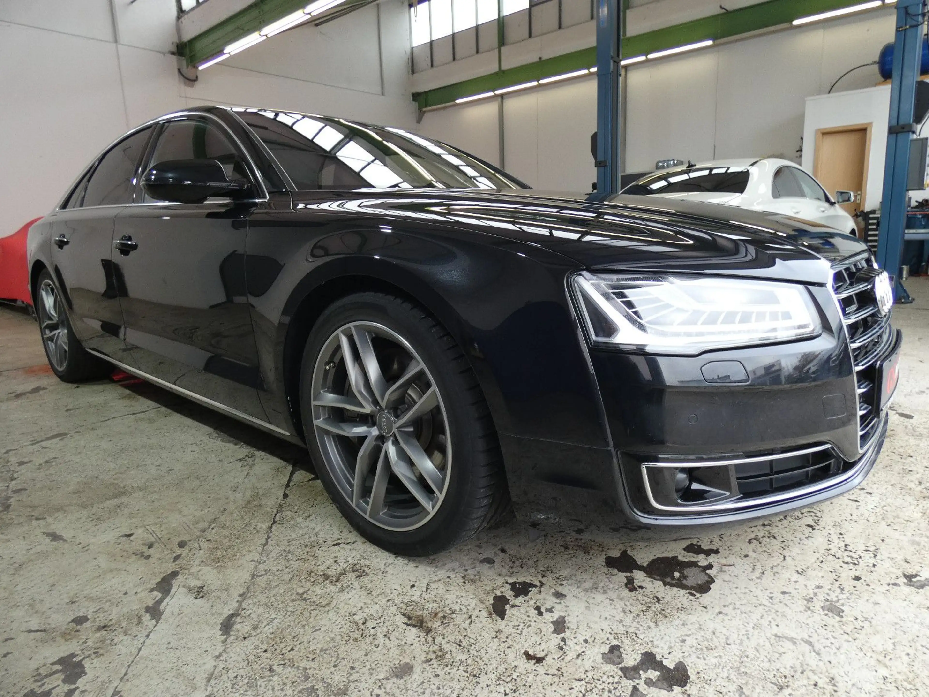 Audi A8 4.2 TDI QUATTRO*LED*BOSE*ACC*NAVI*HAGEL