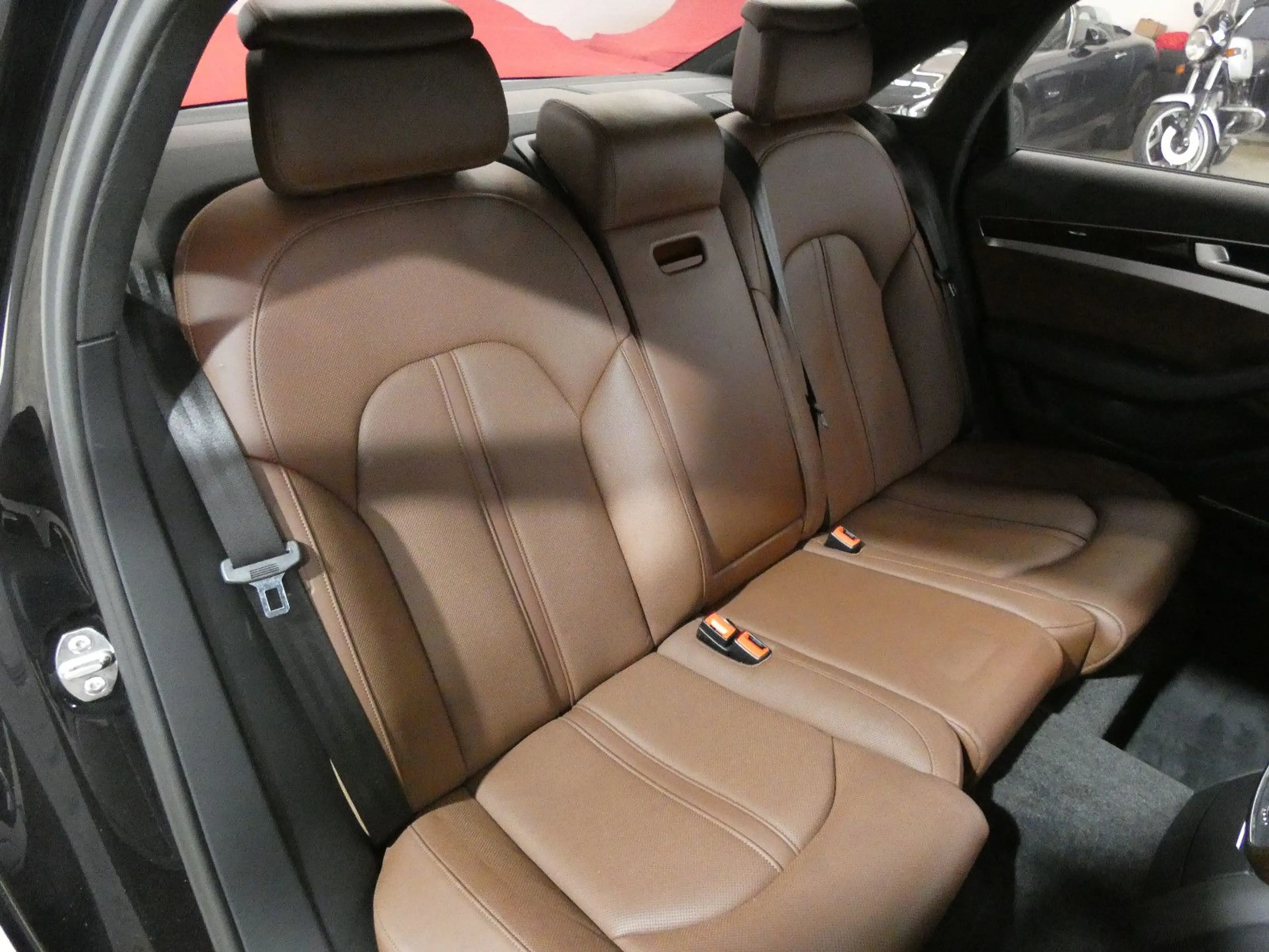 Audi A8 4.2 TDI QUATTRO*LED*BOSE*ACC*NAVI*HAGEL — photo 12