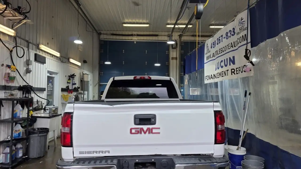 GMC Sierra 1500 снимка GMC Sierra 1500
