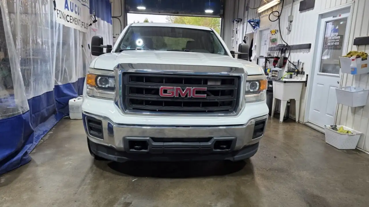 GMC Sierra 1500 снимка GMC Sierra 1500