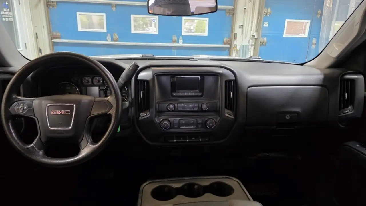 GMC Sierra 1500 снимка GMC Sierra 1500