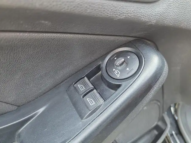 Ford Fiesta view 10