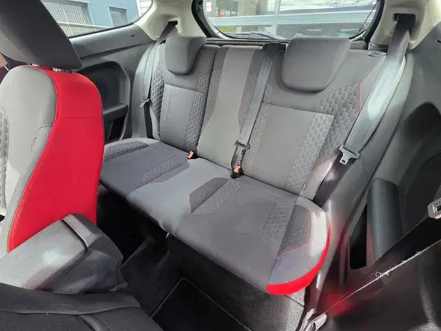Ford Fiesta view 8