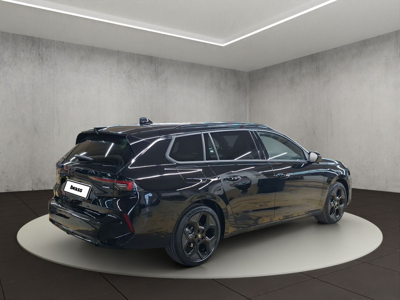 Opel Astra Sports Tourer Ultimate Hybrid 107 kW (145 — photo 5