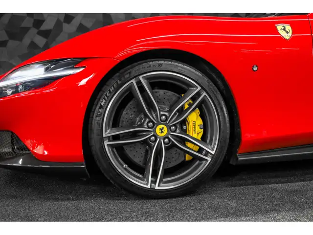 Ferrari Roma view 11