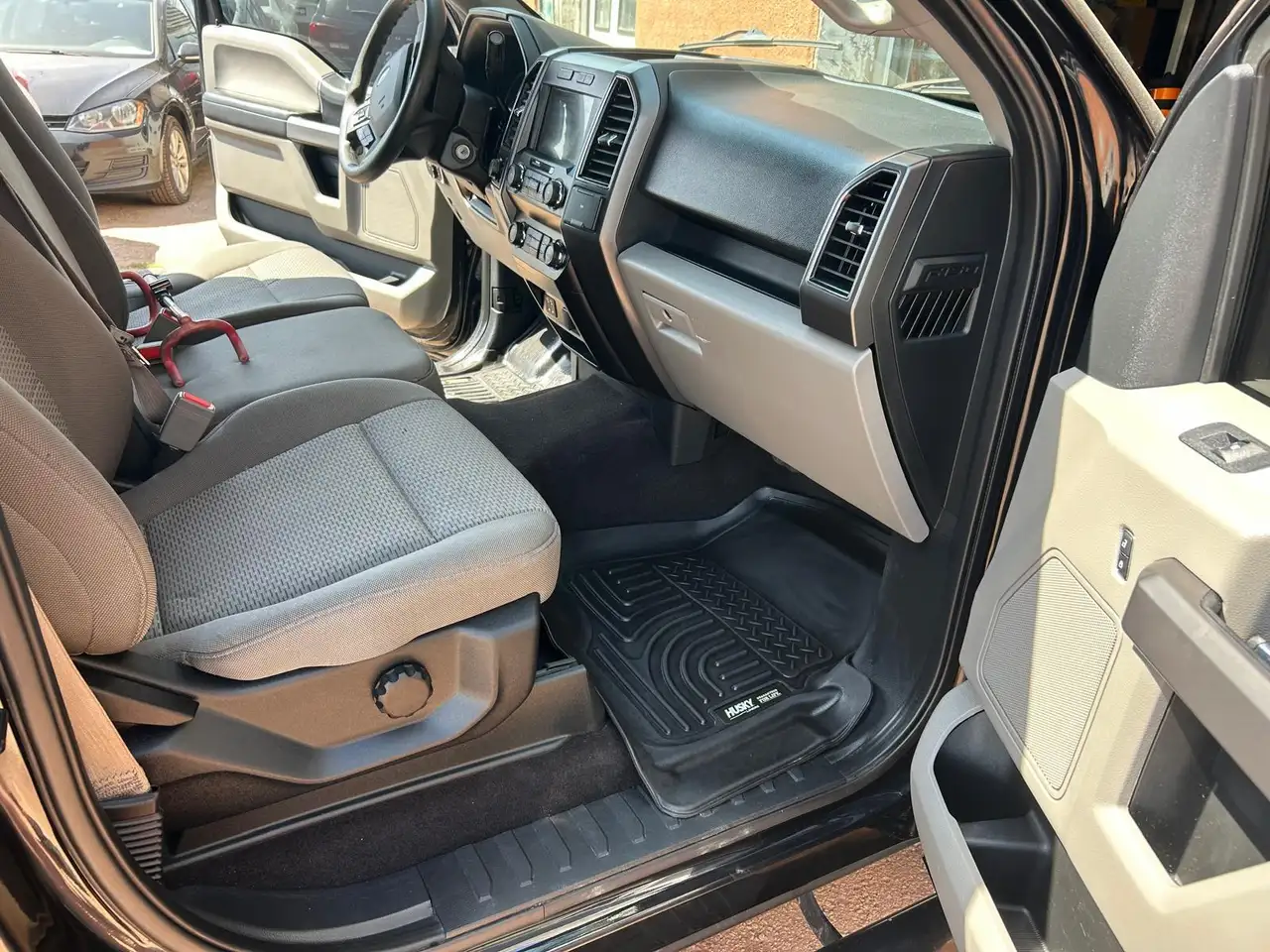 Ford F 150 снимка Ford F 150