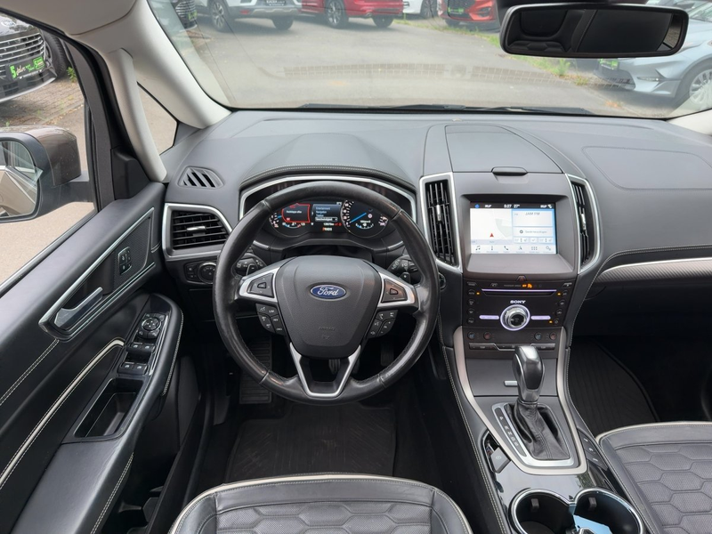 Ford S-Max 2.0 Vignale AHK+LED+Navi+Panorama+7-Sitzer — photo 15