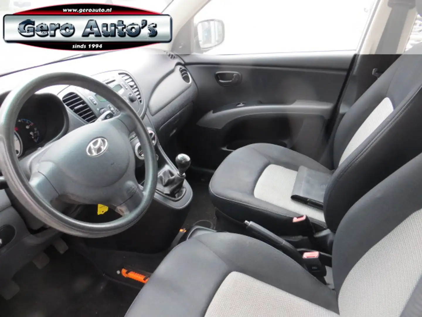 Hyundai i10 1.1 Active nl-auto 139 dkm stbkr elec ramen Wit - 2