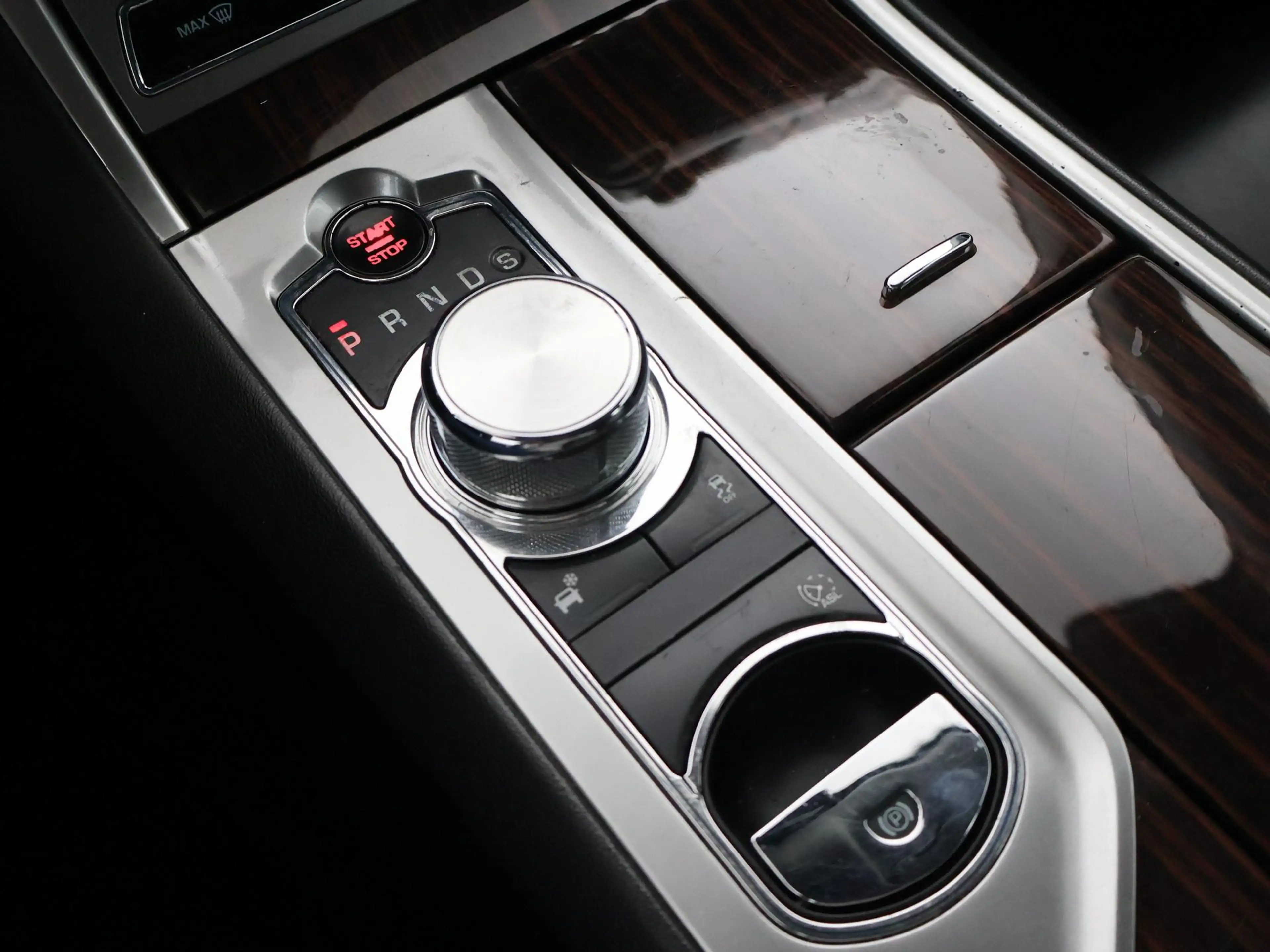 Jaguar XF Sportbrake 2.2D S 200 PK AUT8 + TREKHAAK | CAMERA — photo 37