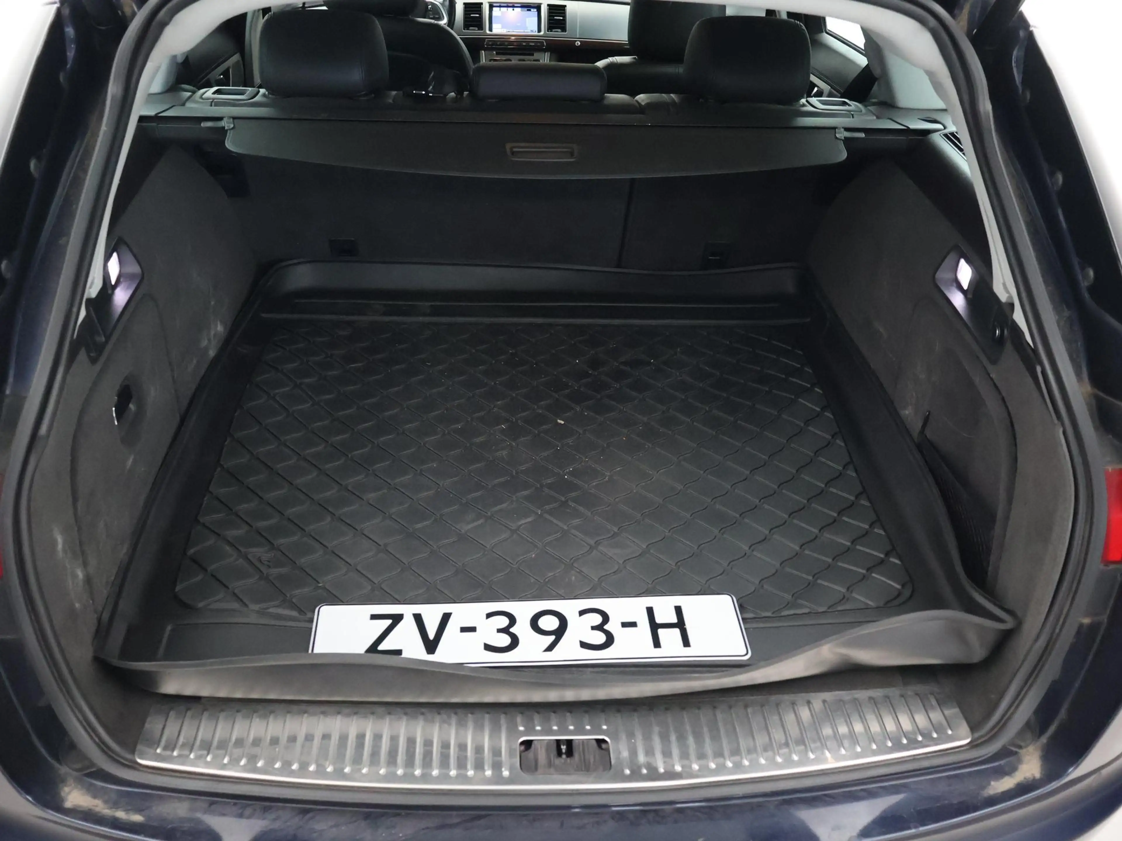 Jaguar XF Sportbrake 2.2D S 200 PK AUT8 + TREKHAAK | CAMERA — photo 15
