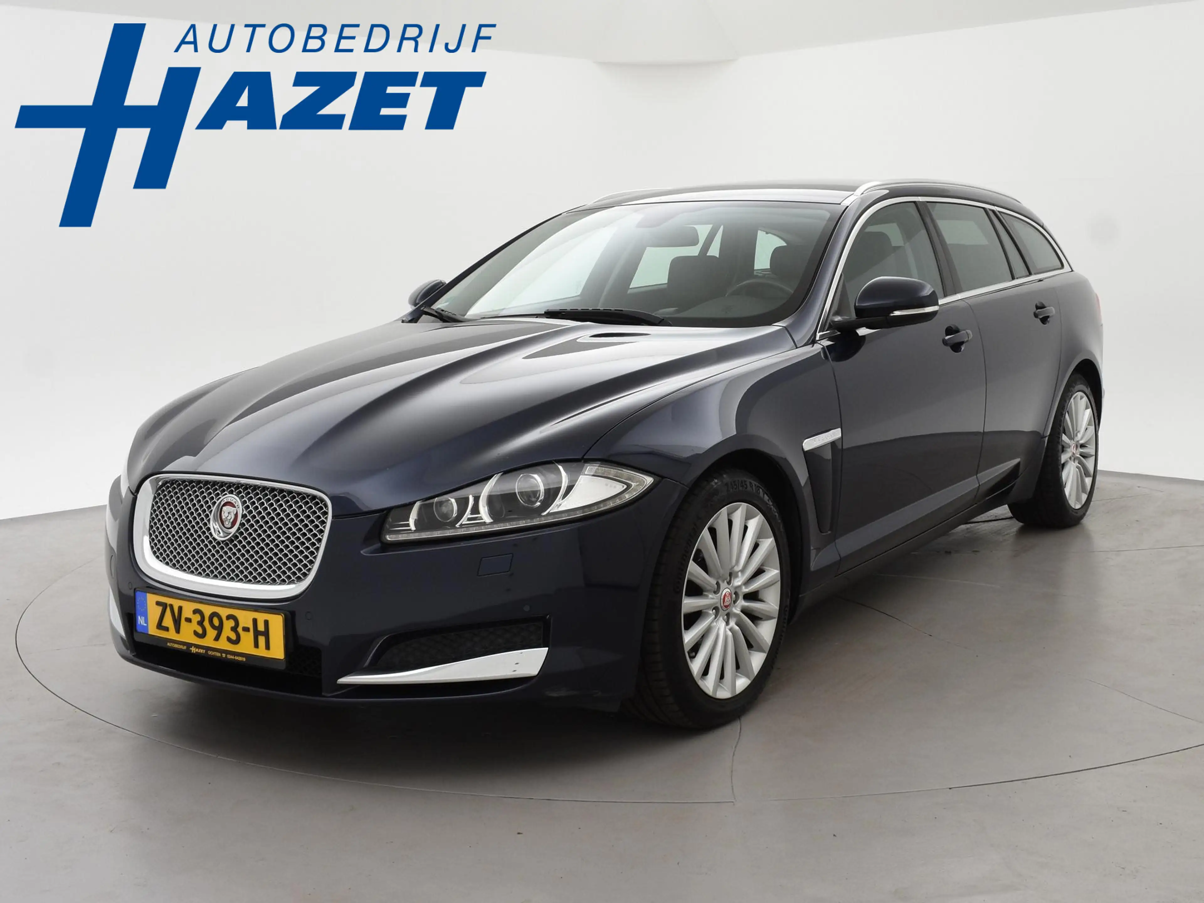 Jaguar XF Sportbrake 2.2D S 200 PK AUT8 + TREKHAAK | CAMERA