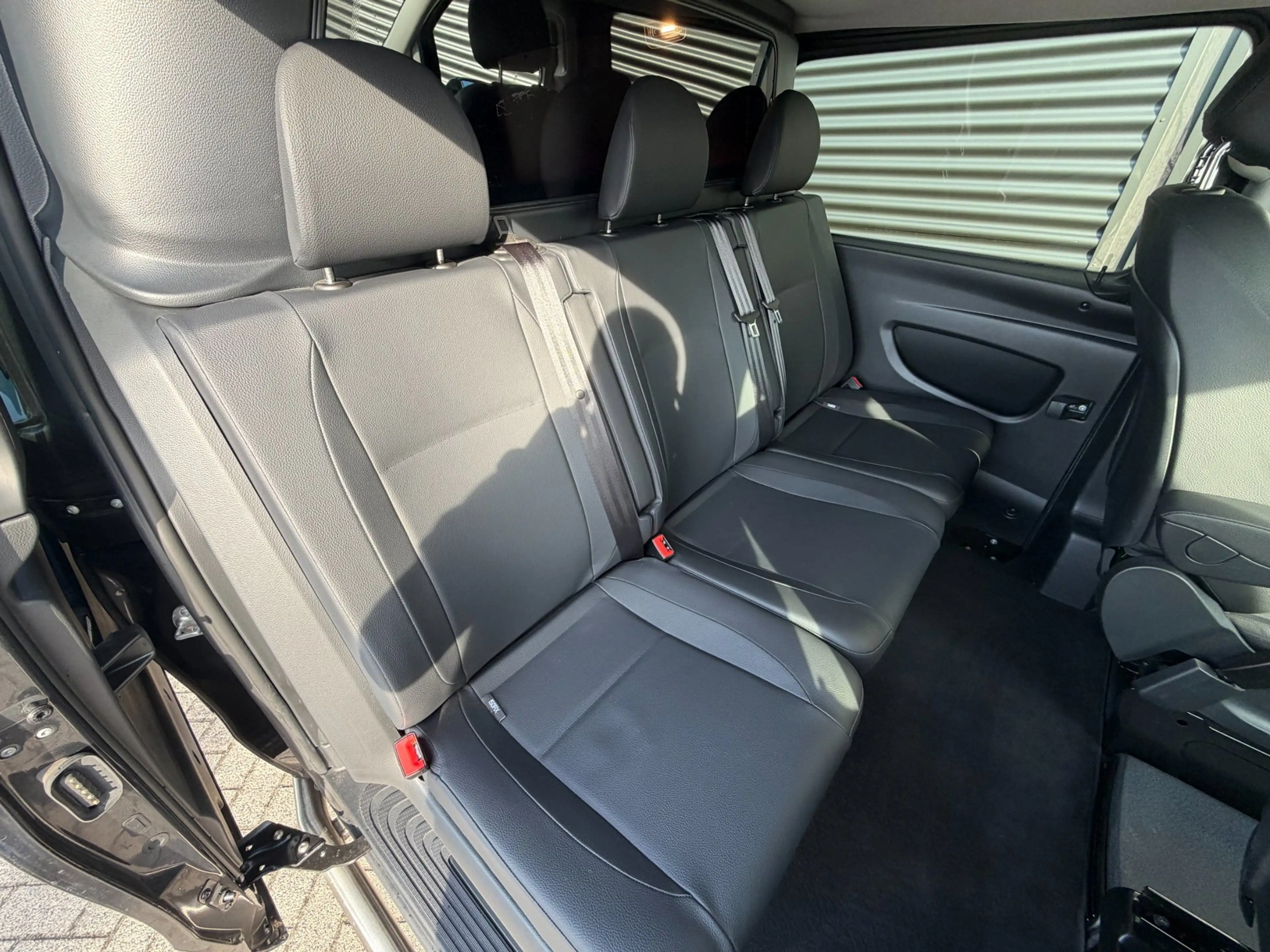 Mercedes-Benz Vito 114 CDI L2 Dubbelcabine Aut/ Leder/ Keyless/ PDC/ — photo 15
