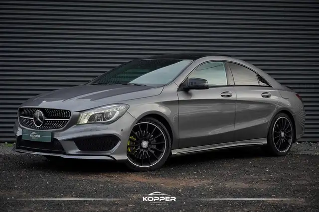 Mercedes-Benz CLA 250 Prestige / AMG / Pano / Trekhaak / Harman Kardon