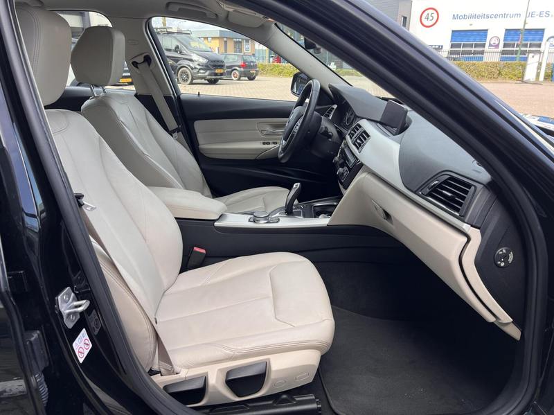 BMW 318 3-serie 318i High Executive Automaat Clima 2018 Le — photo 18