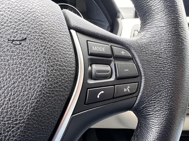BMW 318 3-serie 318i High Executive Automaat Clima 2018 Le — photo 36