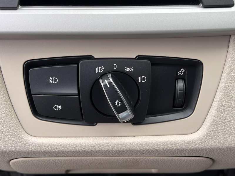 BMW 318 3-serie 318i High Executive Automaat Clima 2018 Le — photo 32