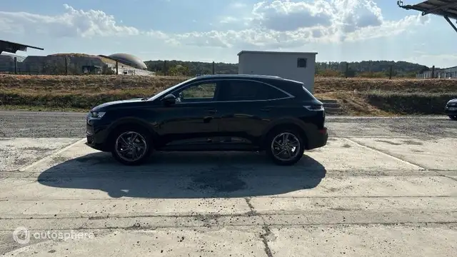 DS Automobiles DS 7 Crossback view 8