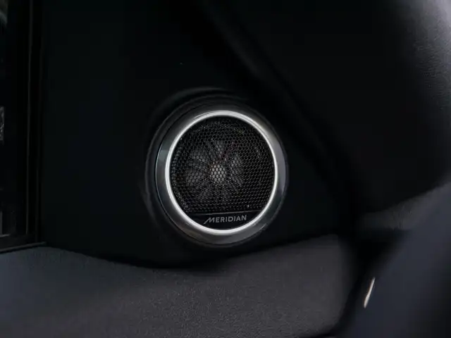 Land Rover Range Rover Evoque view 14