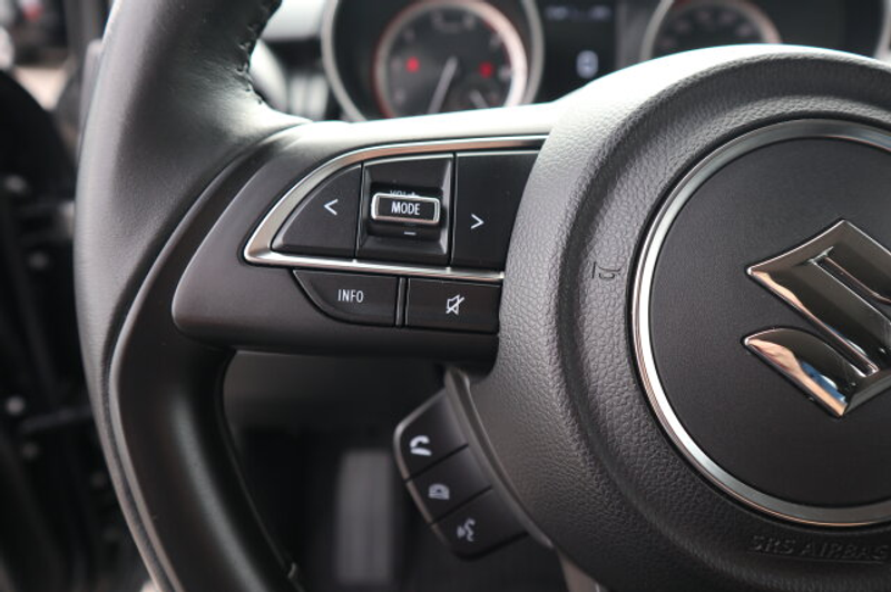 Suzuki Swift Swift COMFORT / 1.Hand / scheckheftgepflegt ! LED — photo 12